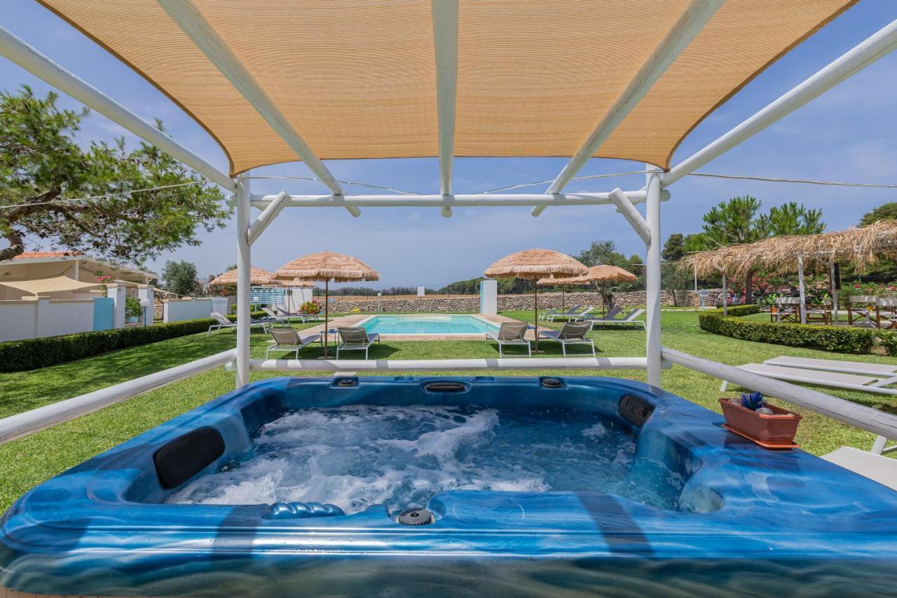 Gli Oleandri Villa โอตรันโต ภายนอก รูปภาพ
