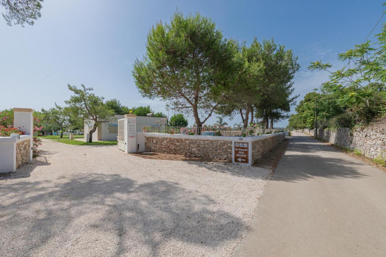 Gli Oleandri Villa โอตรันโต ภายนอก รูปภาพ